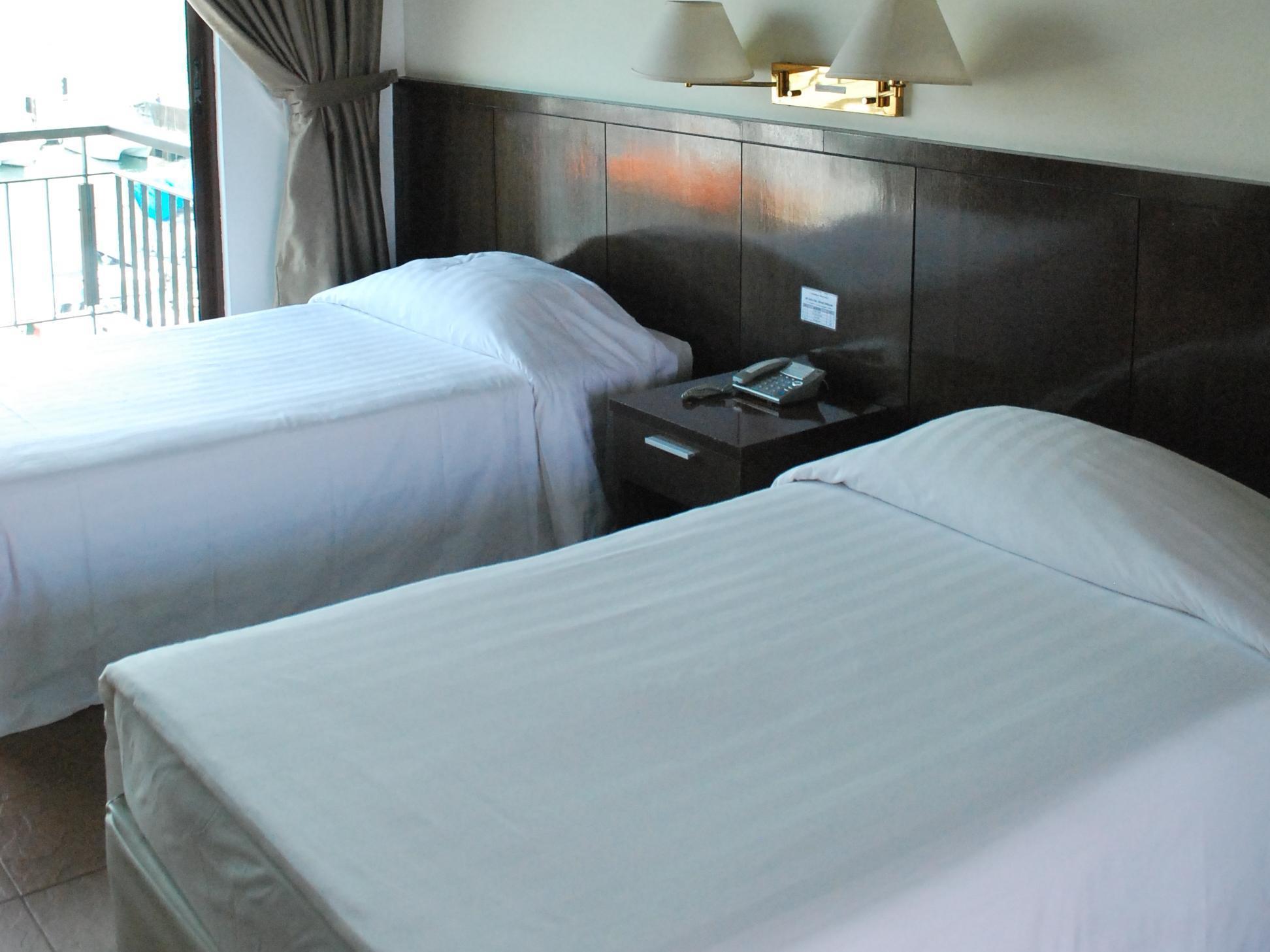 Saf Yacht Club Changi Hotel