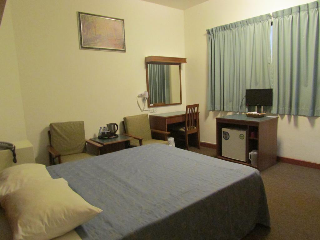 Hotel Supreme