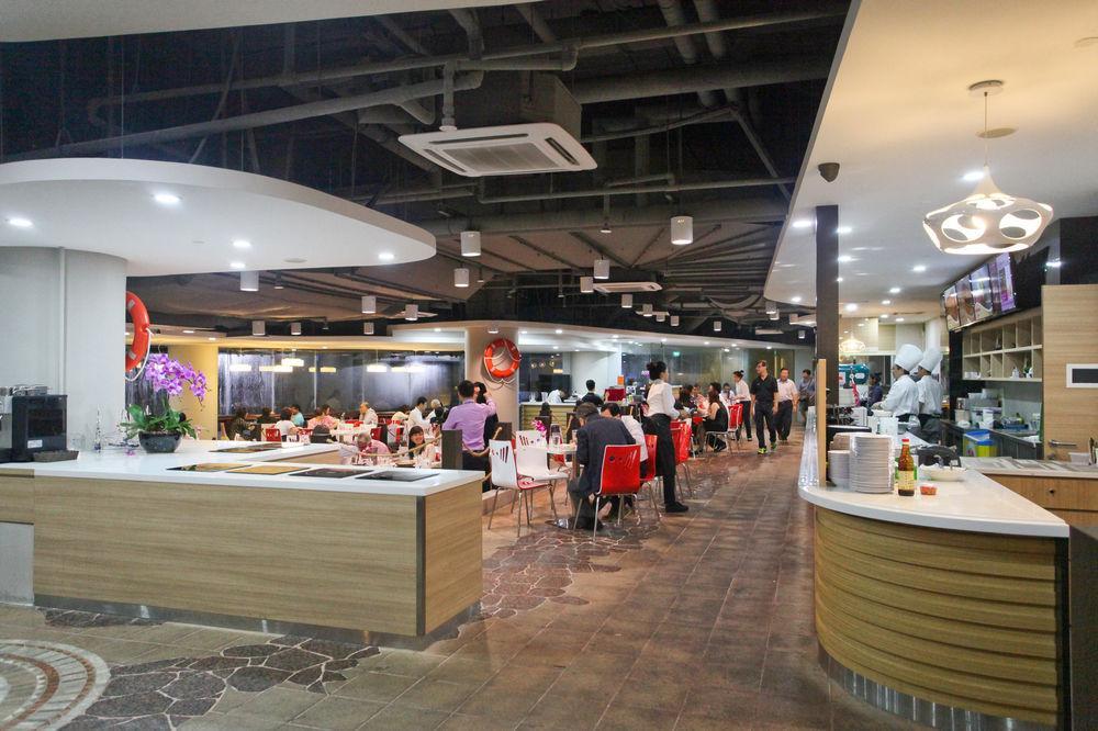 The At Recreation Club 4* Singapore
