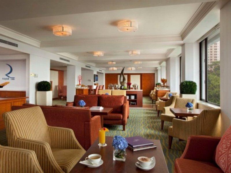 Hotel Royal Plaza On Scotts