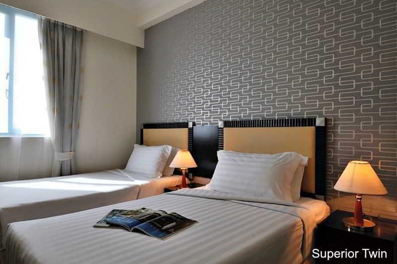 Hotel Reddoorz @ Aljunied 3*
