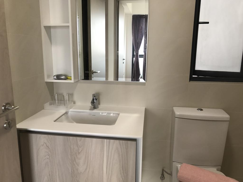J Gateway Apartment