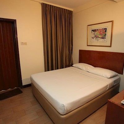 Hotel 81 Geylang 2*