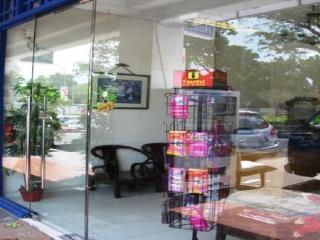 Ark Hostel *