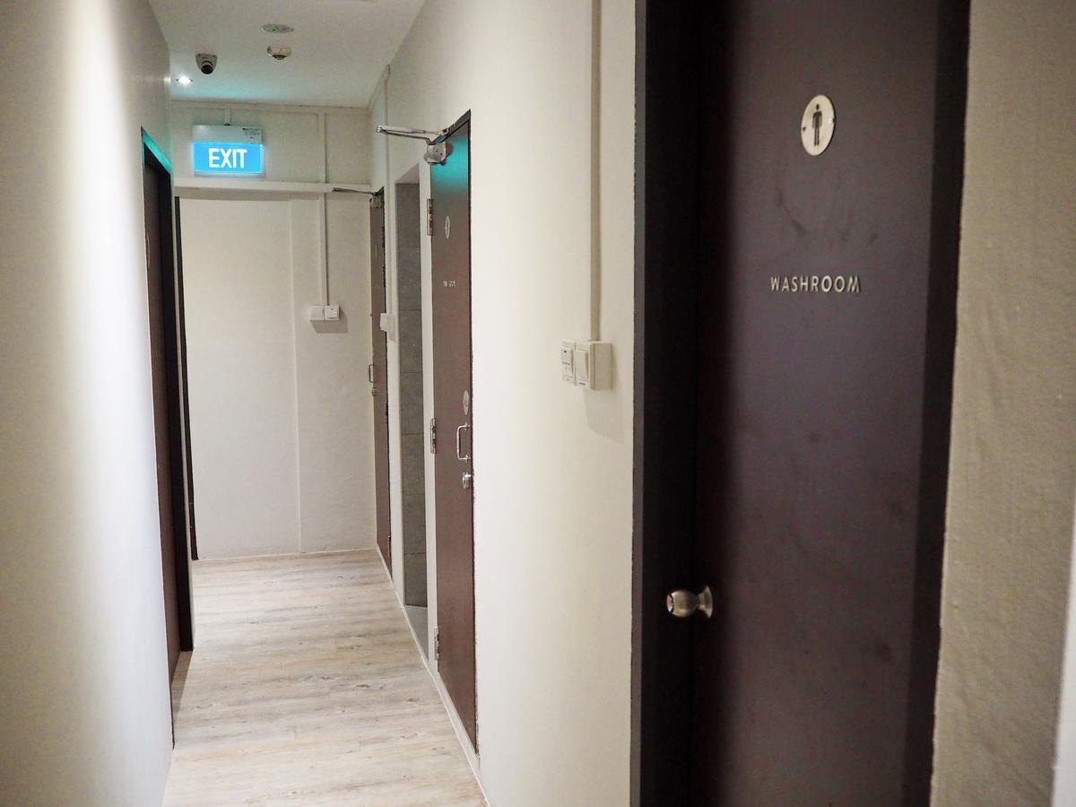 Atlantis Pods @ Bugis Capsulehotel Singapore
