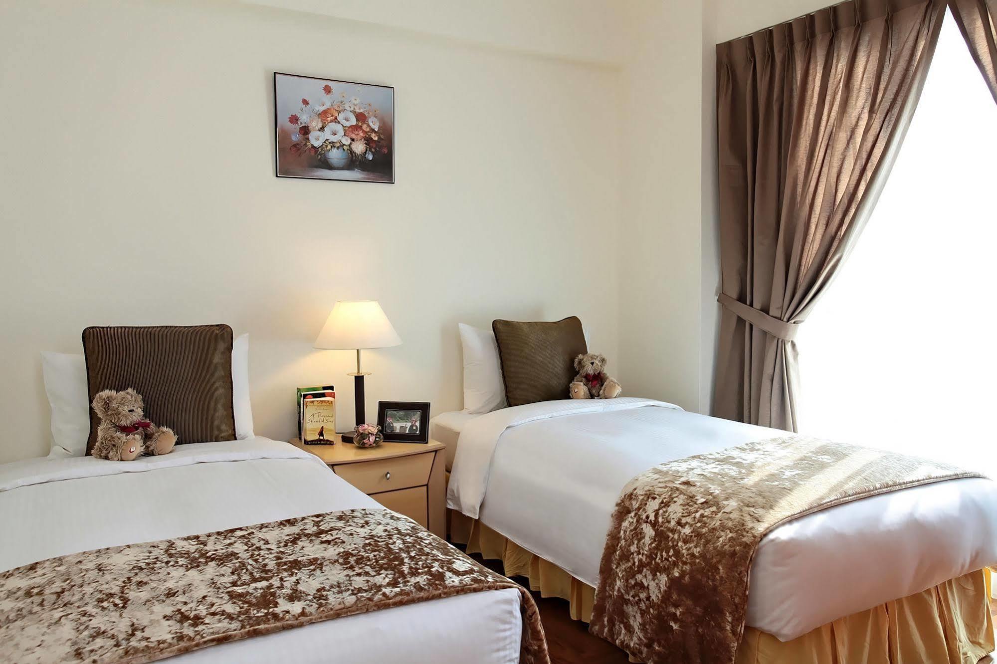 Village Hougang By Far East Hospitality Aparthotel 4*