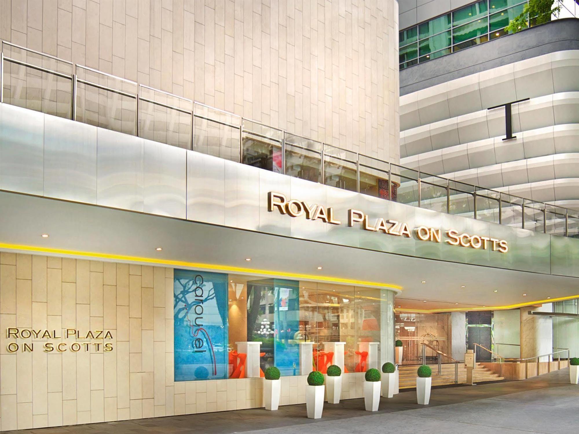 Royal Plaza On Scotts