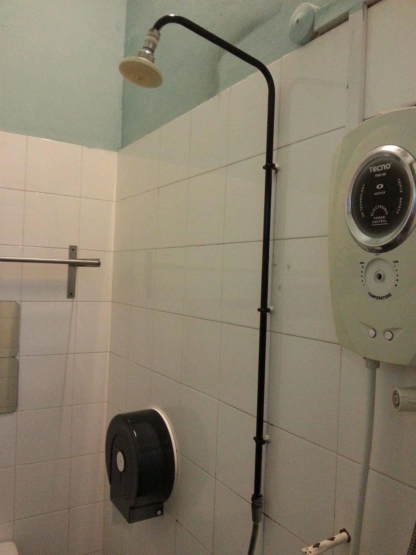 Gap Year Hostel *