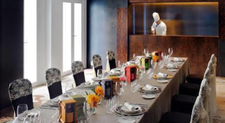 Movenpick Heritage Sentosa 5*