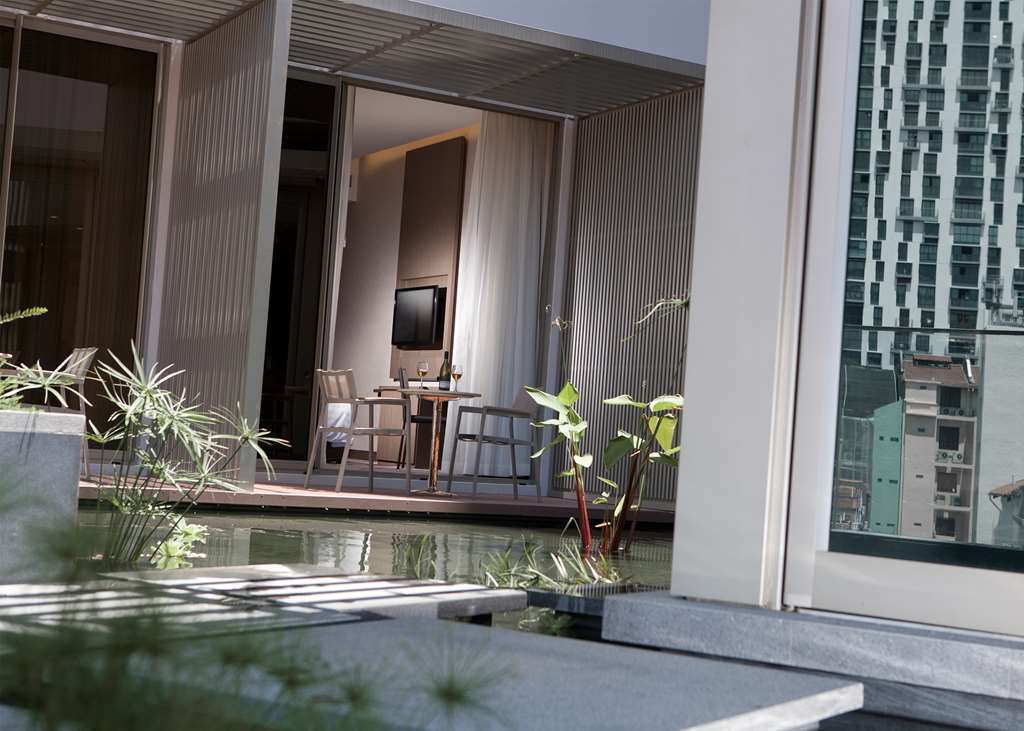 Dorsett - Newly Refurbished 4* Singapore