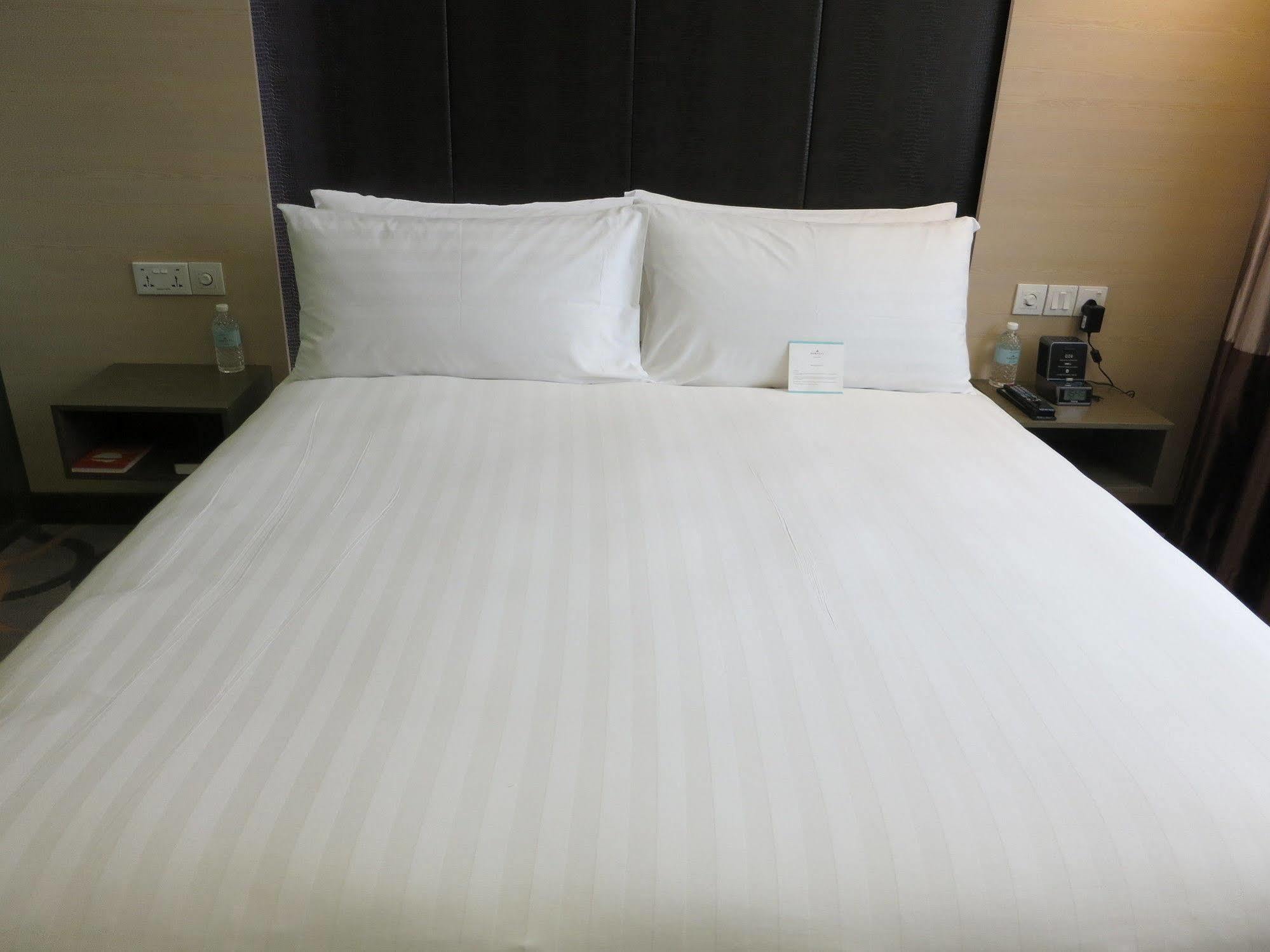 Dorsett - Newly Refurbished 4* Singapore
