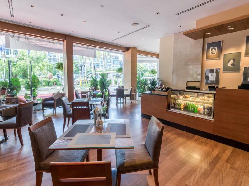 Hotel Copthorne King's 4*