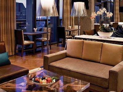 Carlton Hotel Singapore