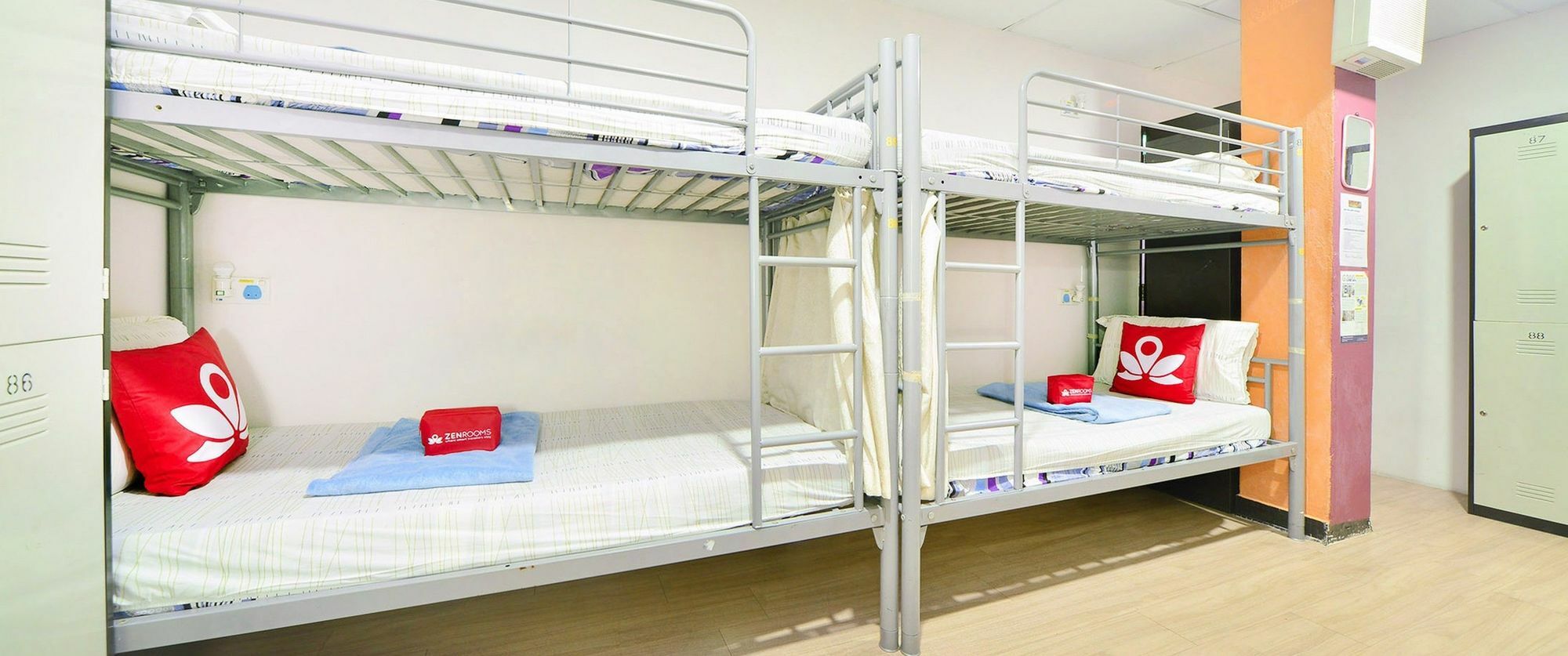 Zen Clarke Quay Hostel Singapore