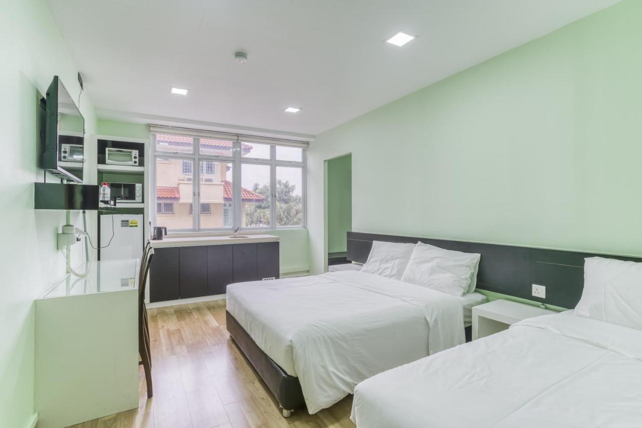 Kembangan 2* Singapore